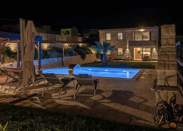 펜션 Beautiful Home In Pag