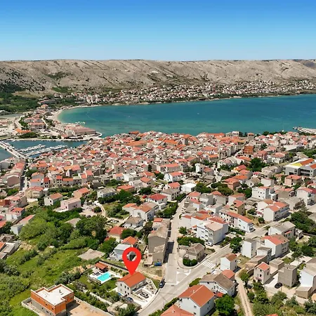 Ferienhaus Beautiful Home In Pag *